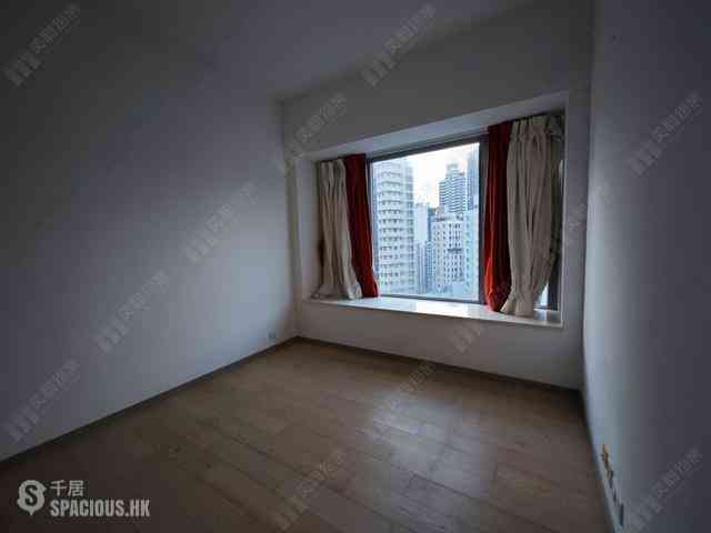 Sai Ying Pun - The Summa Block 1 03