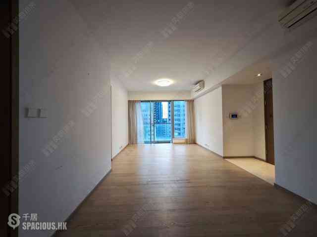 Sai Ying Pun - The Summa Block 1 06