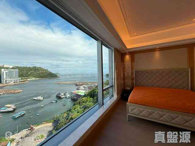 Ap Lei Chau - Larvotto 01