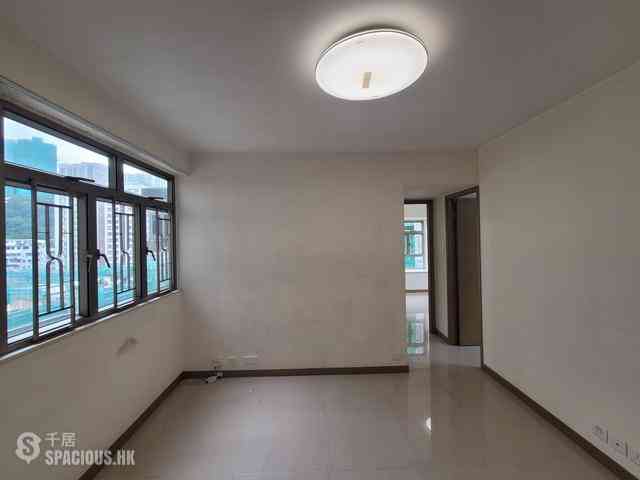 North Point - Ming Yuen Centre 01