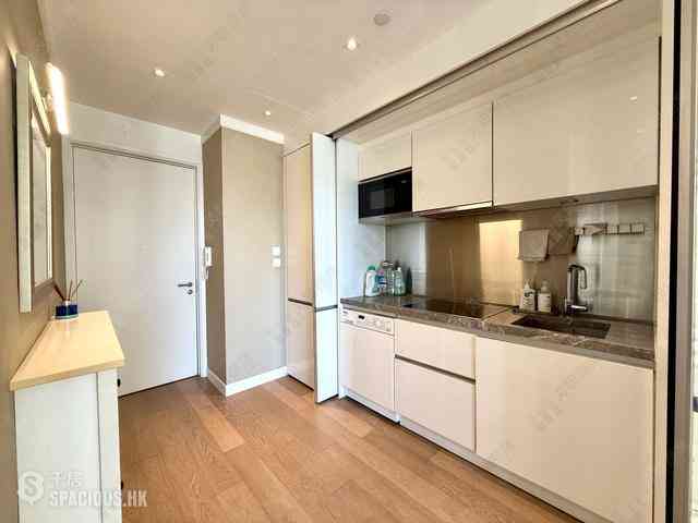 Mid Levels Central - The Morgan 08