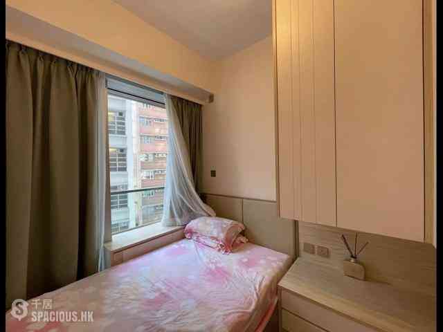 Sai Ying Pun - 63, Pokfulam Emerald House (Tower 2) 02