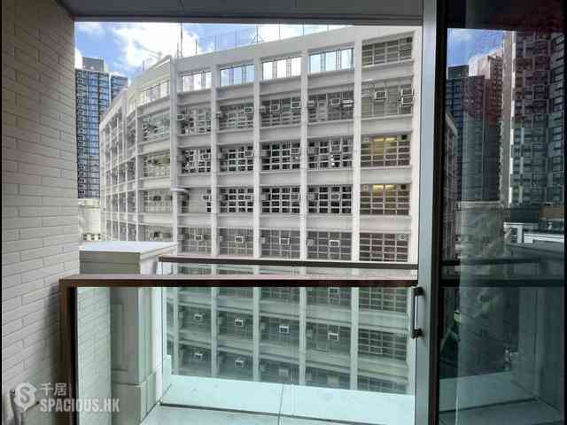 Sai Ying Pun - 63, Pokfulam Emerald House (Tower 2) 03