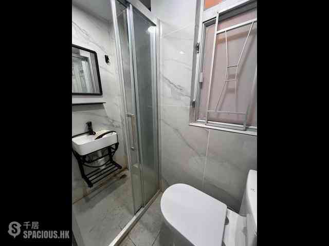 Mong Kok - 325, Reclamation Street 05