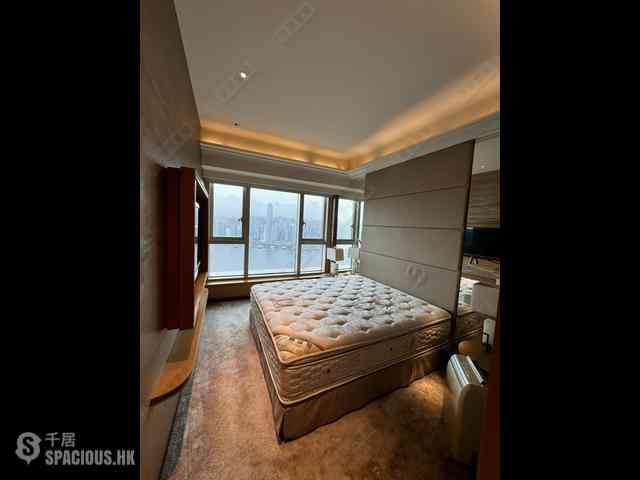 West Kowloon - The Harbourside 07