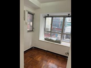 Sham Shui Po - Fuk Lung Building 04