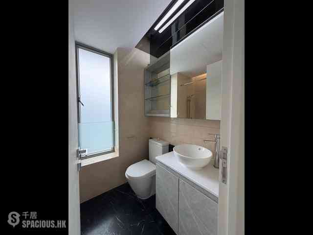 Wan Chai - York Place 18