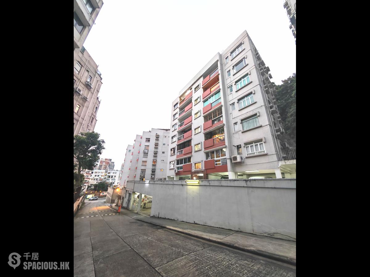 Happy Valley - Greenside Villa 01
