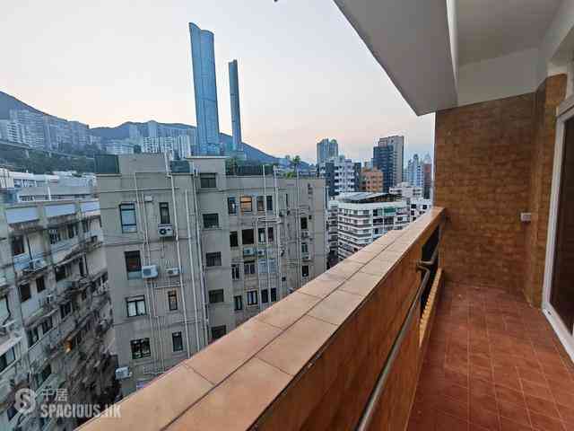 Happy Valley - Greenside Villa 09