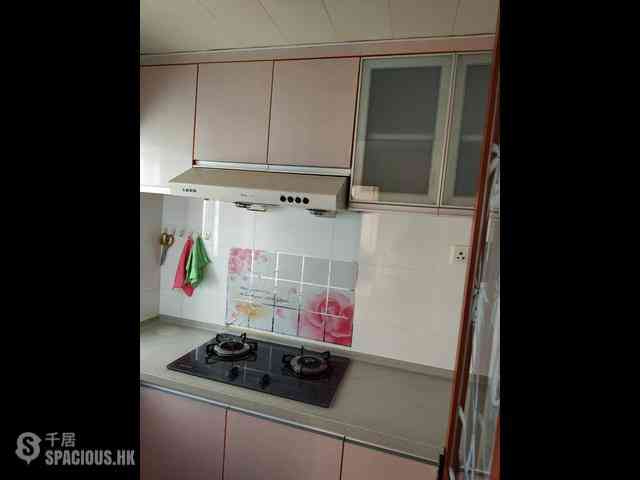 Kwai Chung - Kam Heng Building 03