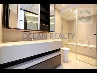 Clear Water Bay - Mount Pavilia 13