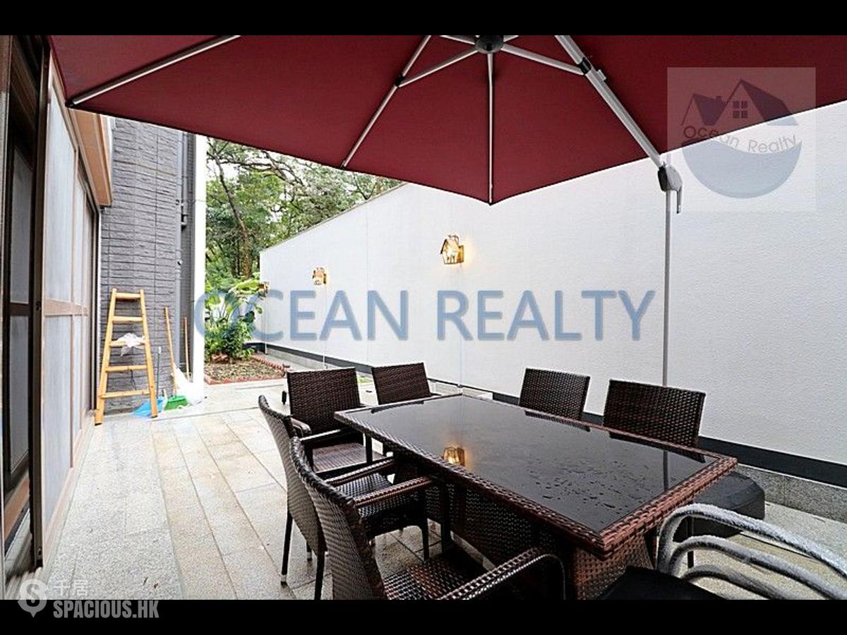 Clear Water Bay - Mount Pavilia 01
