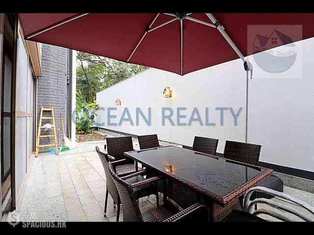 Clear Water Bay - Mount Pavilia 01