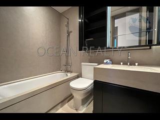 Clear Water Bay - Mount Pavilia 12