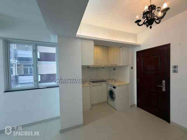 Wan Chai - Hay Wah Building Block A 01