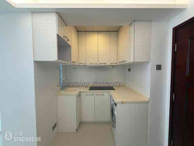 Wan Chai - Hay Wah Building Block A 08