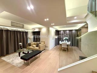 Mid Levels Central - Elegant Terrace 02