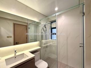 Mid Levels Central - Elegant Terrace 12