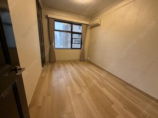 Mid Levels West - Parkway Court Block B 02