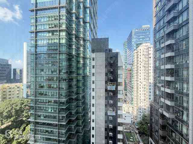 Wan Chai - Star Crest 01