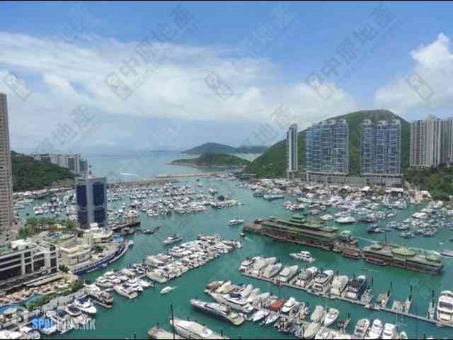 Wong Chuk Hang - Marinella Block 1 02