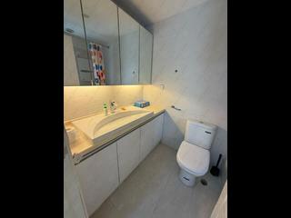Mid Levels Central - The Grand Panorama Block 3 04