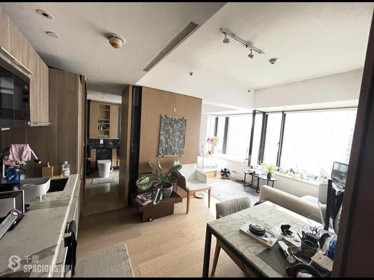 Mid Levels Central - Gramercy 01