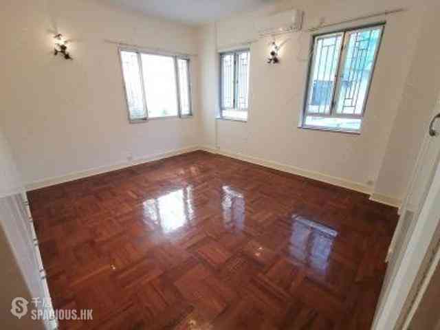 Mid Levels Central - Grand House 07