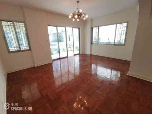 Mid Levels Central - Grand House 06