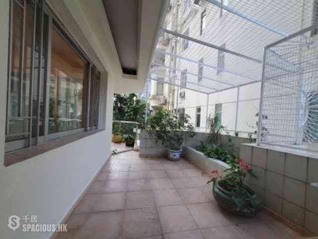 Mid Levels Central - Grand House 14
