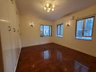 Mid Levels Central - Grand House 09