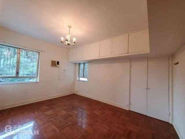Mid Levels Central - Grand House 08