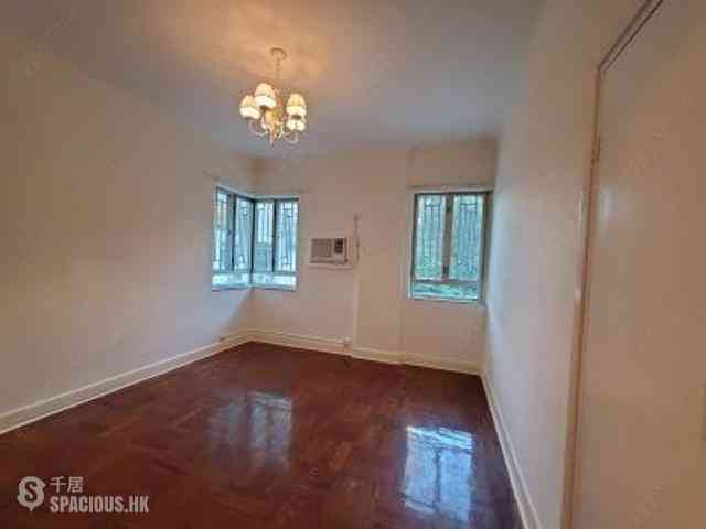 Mid Levels Central - Grand House 11