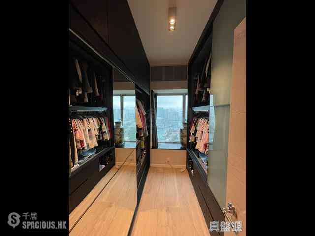 West Kowloon - Sorrento 03
