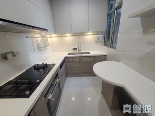 West Kowloon - Sorrento 19