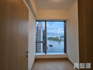 Cheung Sha Wan - Grand Victoria 02
