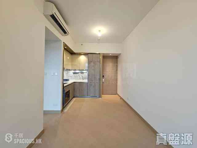 Cheung Sha Wan - Grand Victoria 04