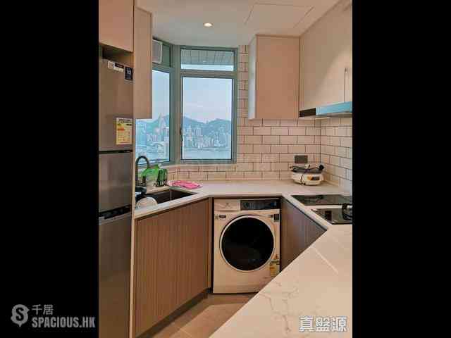 Tsim Sha Tsui - The Victoria Towers 04