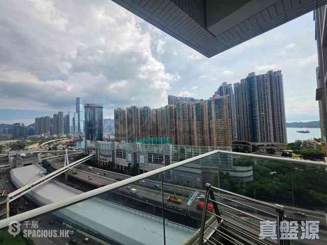Tai Kok Tsui - Harbour Green 09