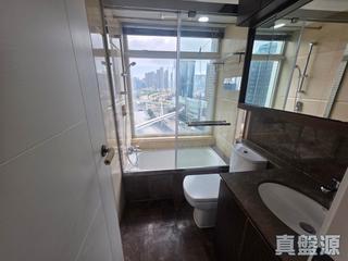 大角咀 - 君滙港 14