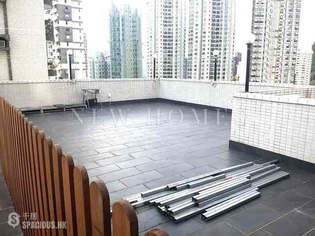 Tai Hang - Morengo Court 01