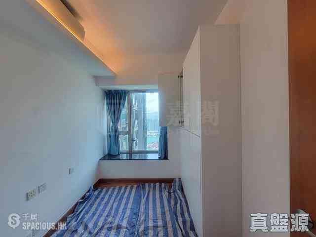 West Kowloon - Sorrento 03
