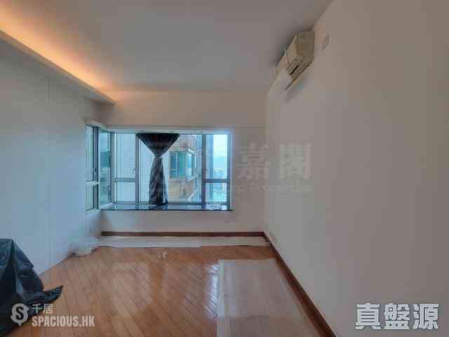 West Kowloon - Sorrento 05