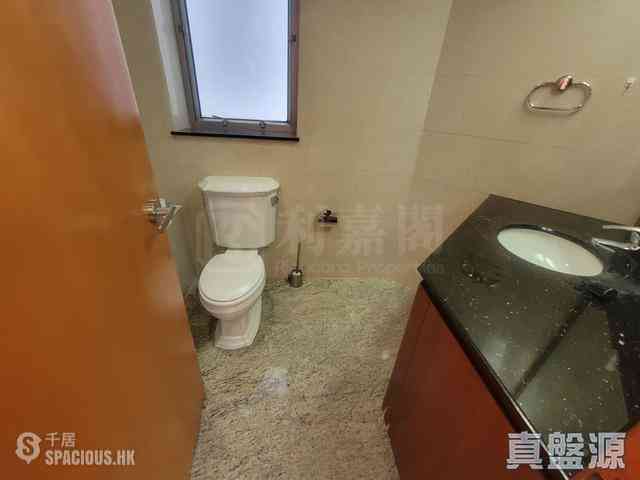 West Kowloon - Sorrento 06