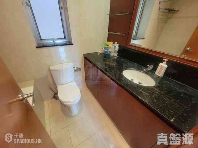 West Kowloon - Sorrento 08