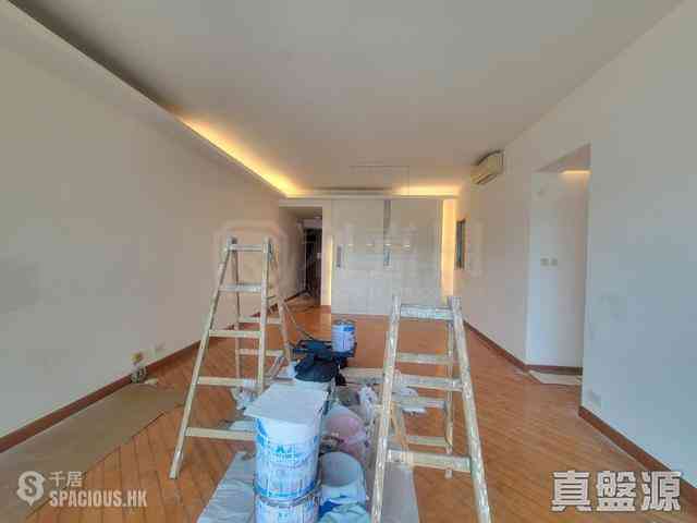 West Kowloon - Sorrento 09