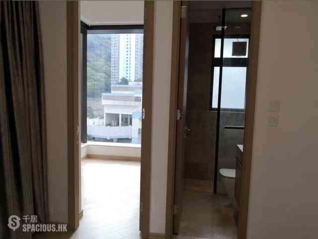 Sai Wan Ho - Parker 33 07