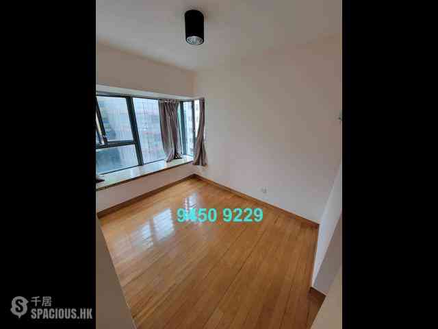 Sheung Wan - Queen's Terrace 17