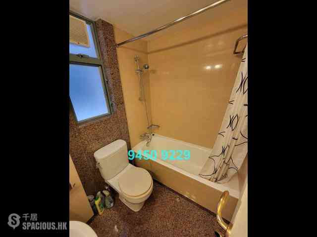 Sheung Wan - Queen's Terrace 20