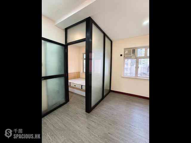 Sai Ying Pun - 33-33A, Pok Fu Lam Road 01